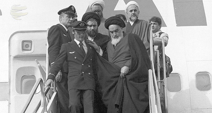 خاطره امام خامنه ای از روز بازگشت امام به ایران