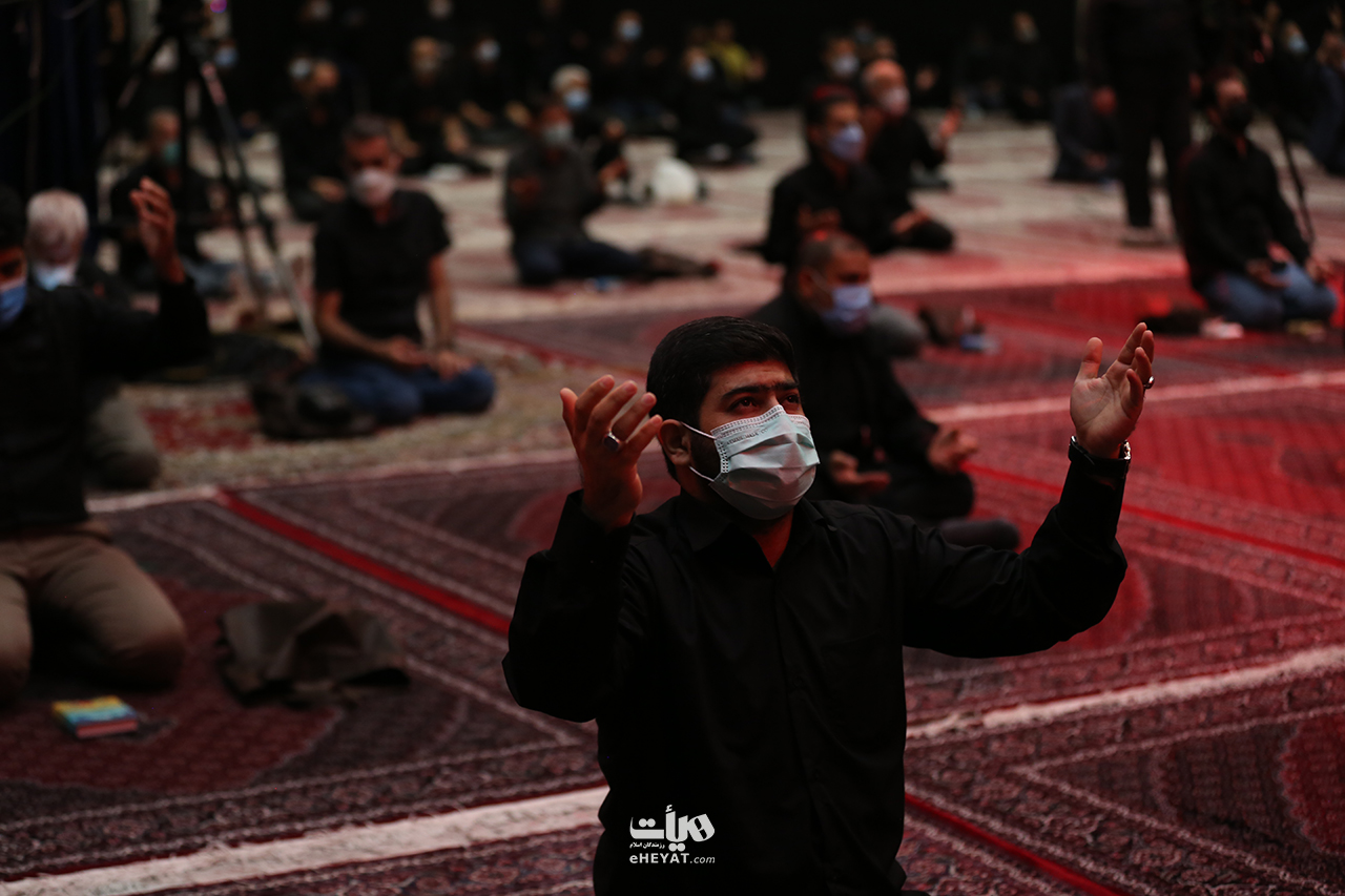 گزارش تصویری دعای ندبه 29 مرداد 1400 در فاطمیه بزرگ تهران