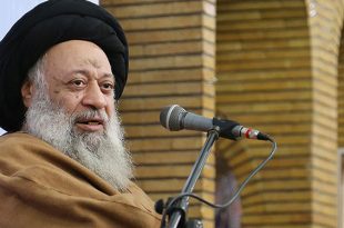 آیت الله موسوی جزایری | هوشیاری در برابر دشمن رمز استمرار انقلاب اسلامی است