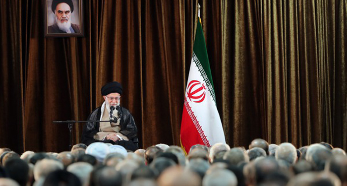 سخنان امام خامنه ای در دیدار با وزیر امور خارجه، سفیران و مسئولان نمایندگی‌های ایران در خارج از کشور