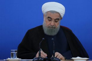 روحانی در نامه ای به رئیس مجلس| برای احترام به مجلس در فرصت مقرر خواهم آمد