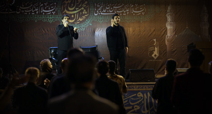 گزارش تصویری شب اول مراسم پایان صفر در میدان امام حسین علیه السلام
