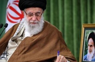 استفتائات امام خامنه‌ای | آیا باید رضایت کسی که از او غیبت کرده یا تهمت زده‌ایم جلب کنیم؟