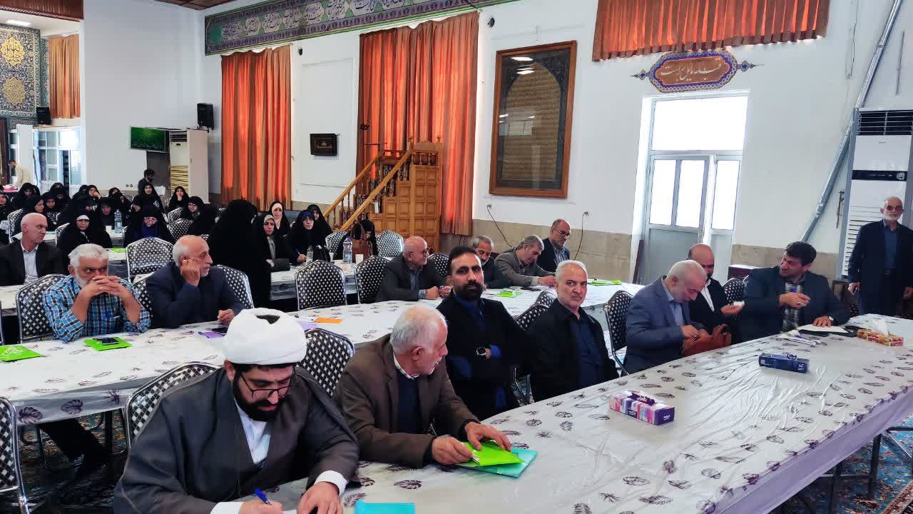 هدایی با اشاره به بیانات رهبر معظم انقلاب اسلامی گفت: معظم‌له بارها تأکید کرده‌اند