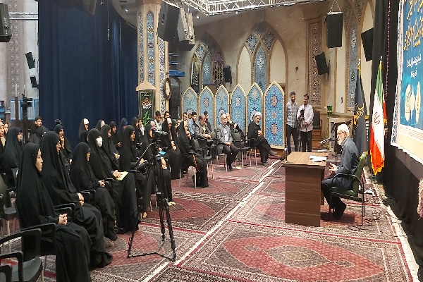 سردار نجات در نشست فعالان مجازی